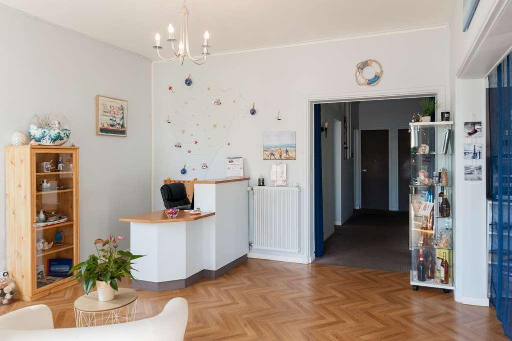 The Originals Access, Hotel Corinna, ロワイヤン 部屋 写真